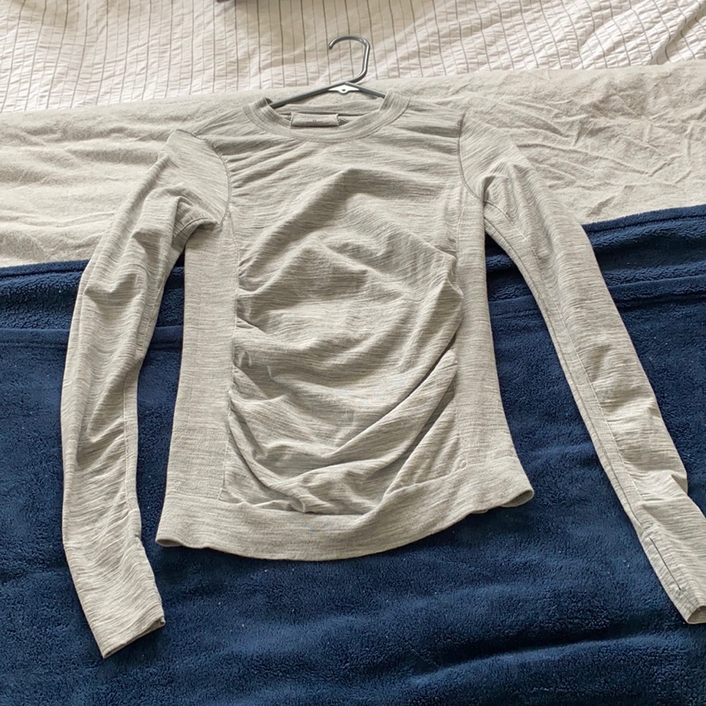 Athleta top